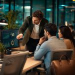 Forward Deployed Engineer : le poste qui explose de 800-1000 % en 2026 et reecrit les carrieres IA