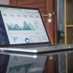The Lean Fintech Playbook: How AI Is Rewriting the Headcount-to-Revenue Equation